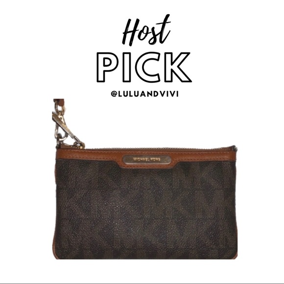 Michael Kors Handbags - MICHAEL KORS wristlet